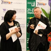 судьи Ирина Тренёва и Стас Зубов